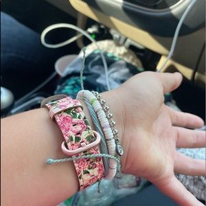 I am selling a brand new without tag apple watch flower/floral watch band 38mm